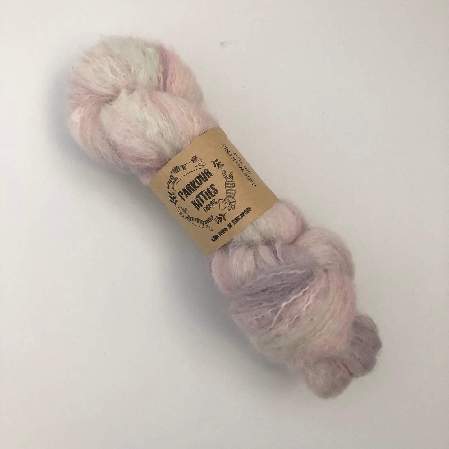 PKF 76% Baby Suri Alpaca, 15% highland wool and 9% nylon