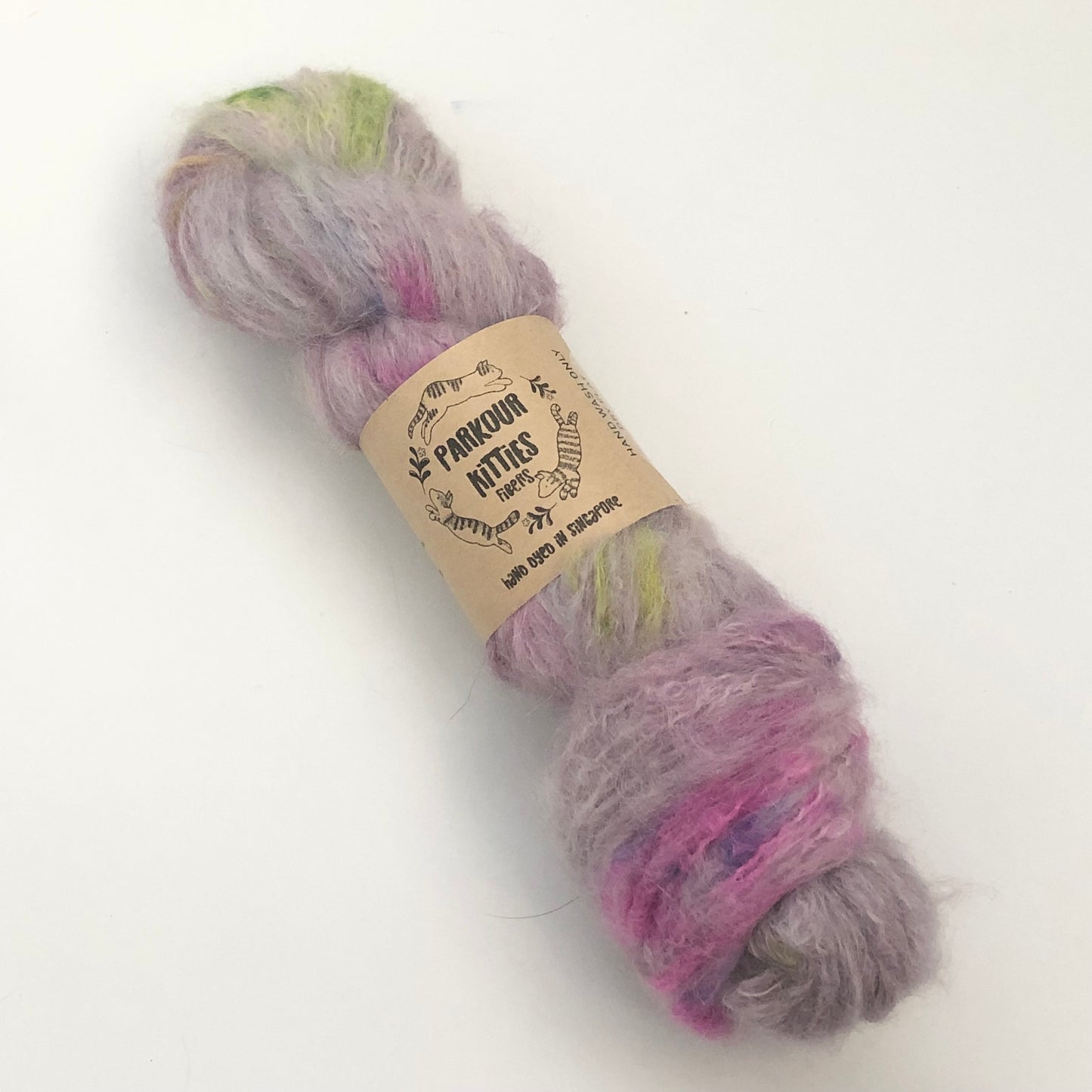 PKF 76% Baby Suri Alpaca, 15% highland wool and 9% nylon